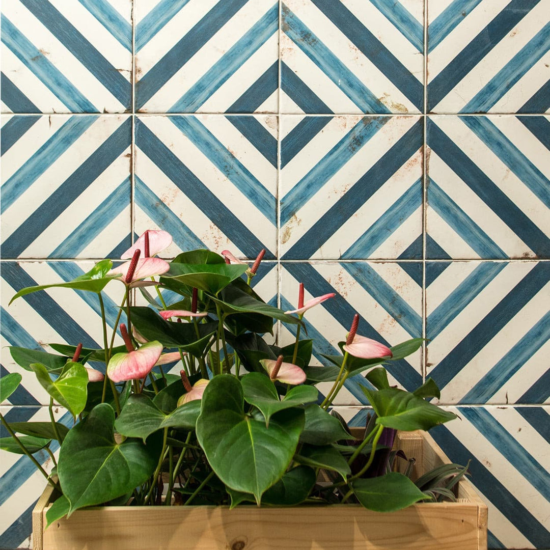 8x8 patterned porcelain tile in a decorative square format
